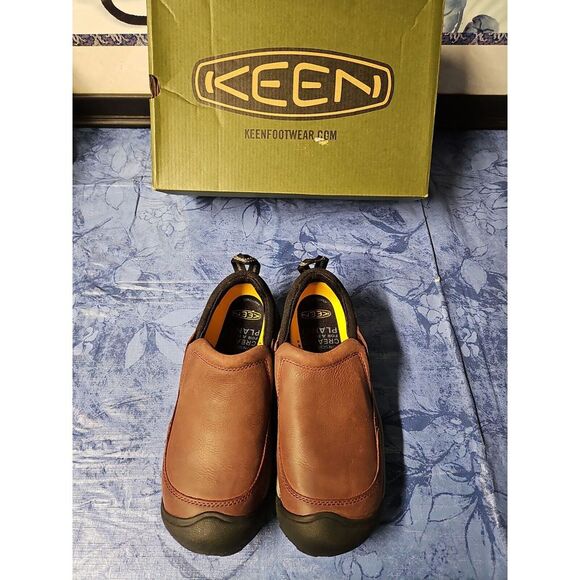 KEEN Women's Targhee 2 Slip On Hiking Mule, Burgundy/Black,‎ 5 - Picture 1 of 15